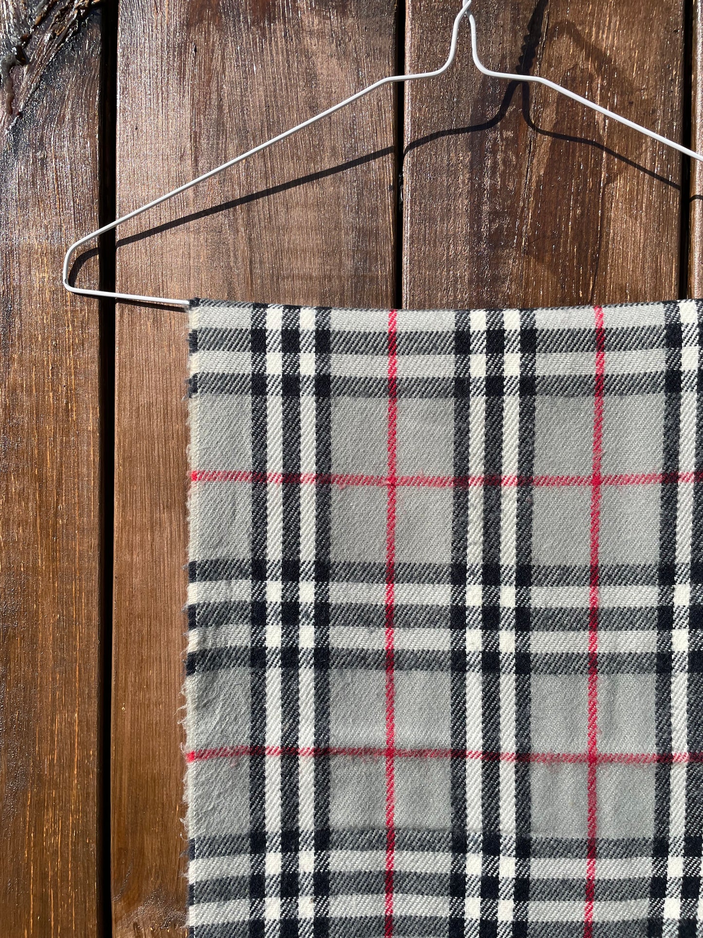 00s Burberry Nova Check lambswool Scarf