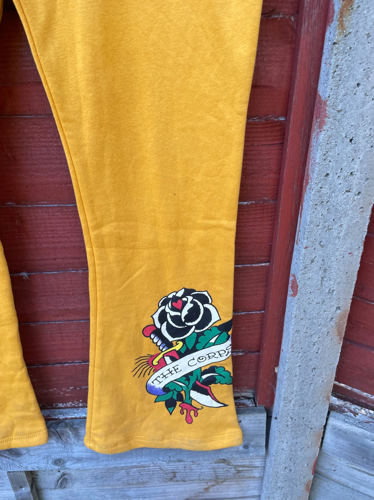 Ed Hardy y2k yellow skull/Snakes tracksuit xl