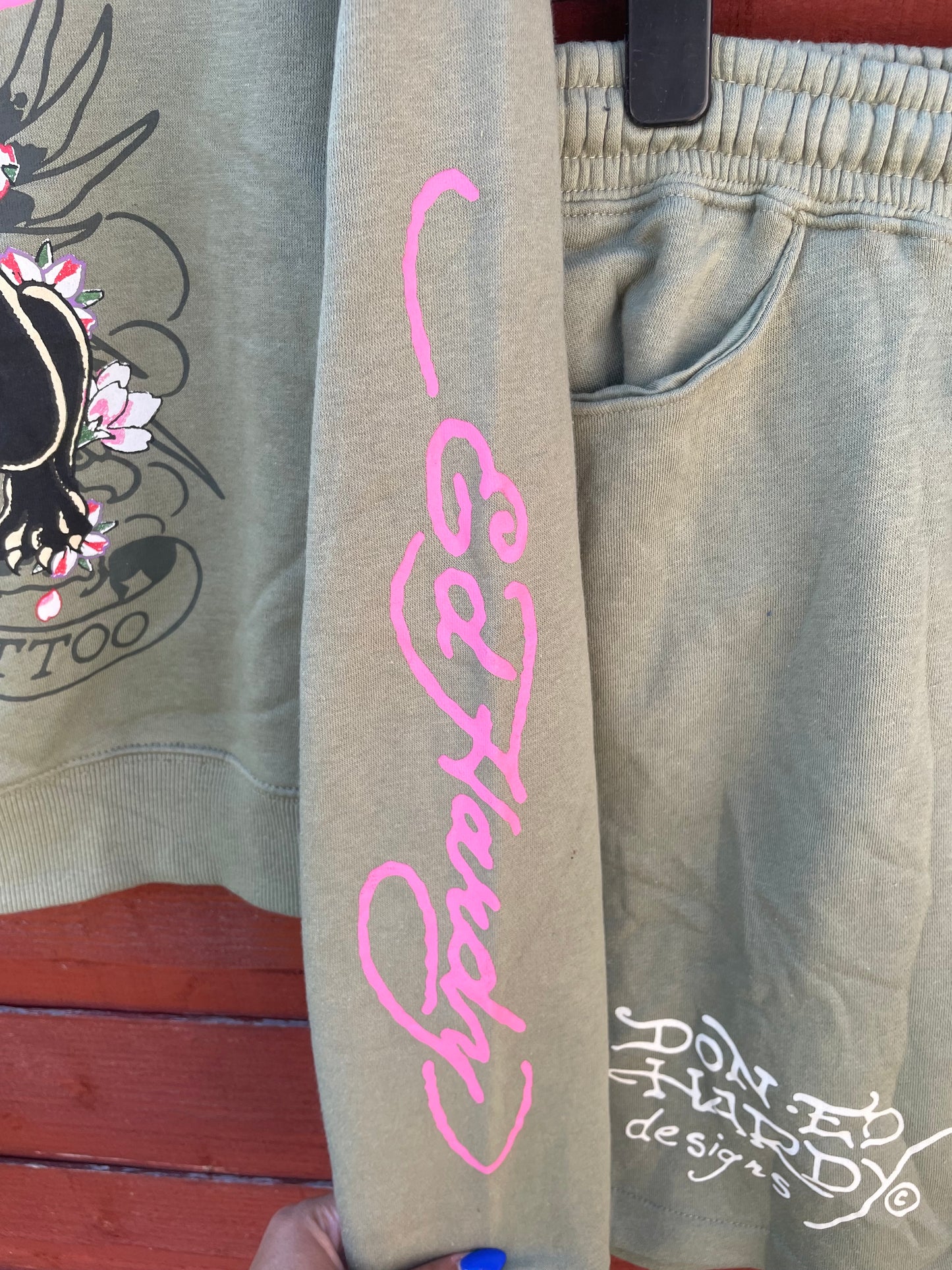 Vintage Ed Hardy jumper & Shorts set Small