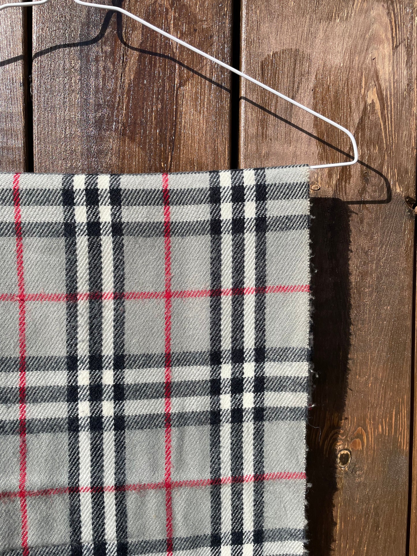 00s Burberry Nova Check lambswool Scarf