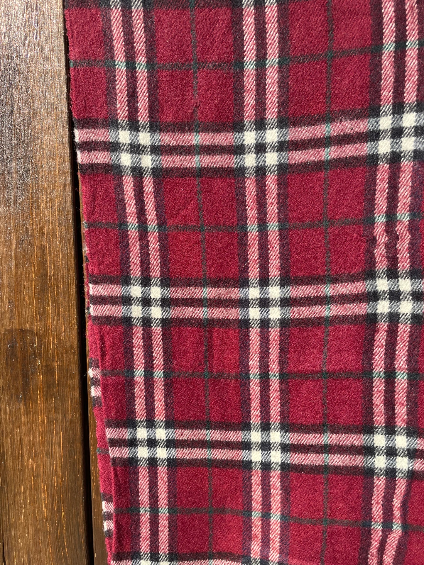 00s Burberry Nova Check lambswool Scarf
