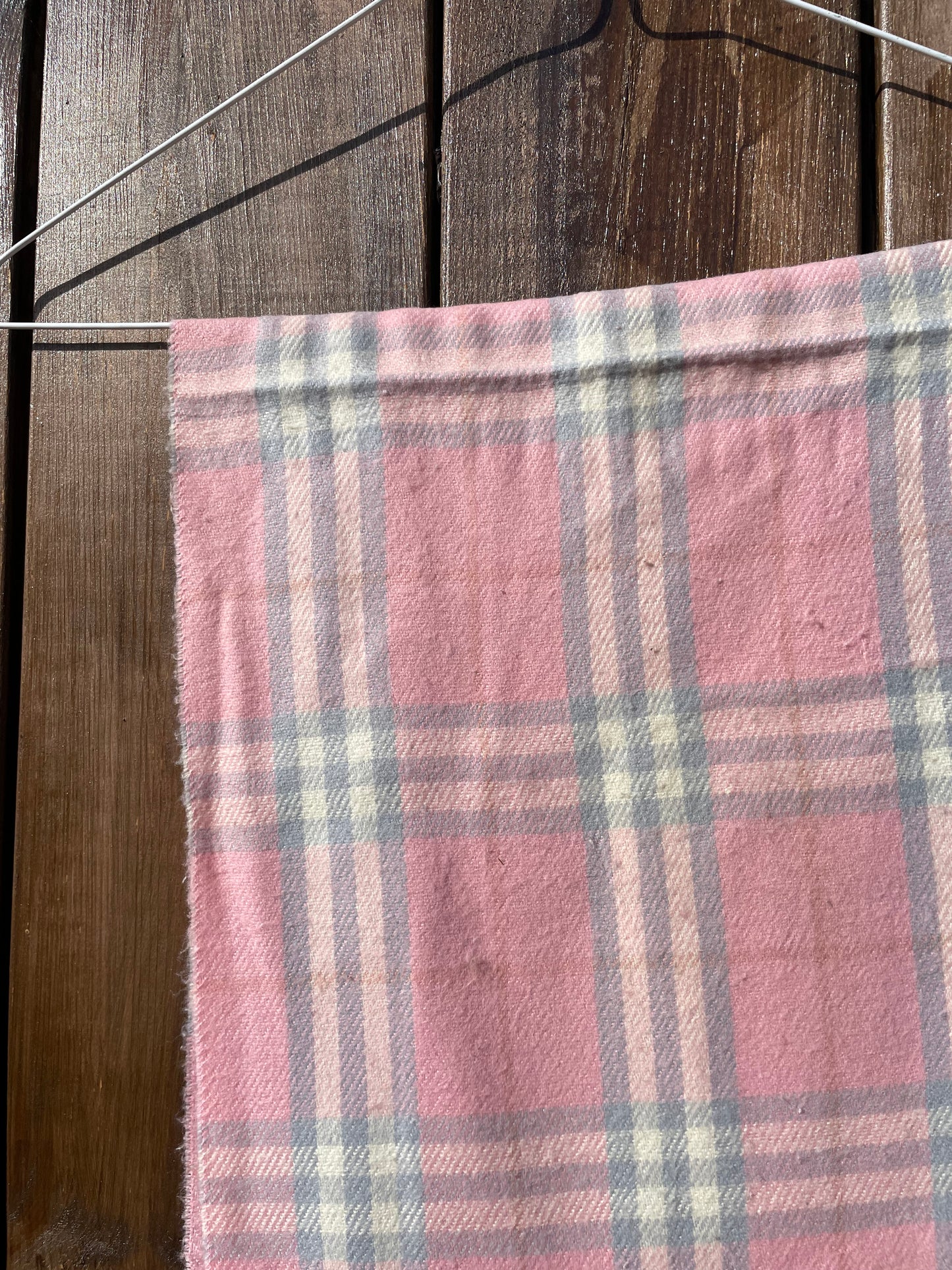 00s Burberry Nova Check Cashmere Scarf